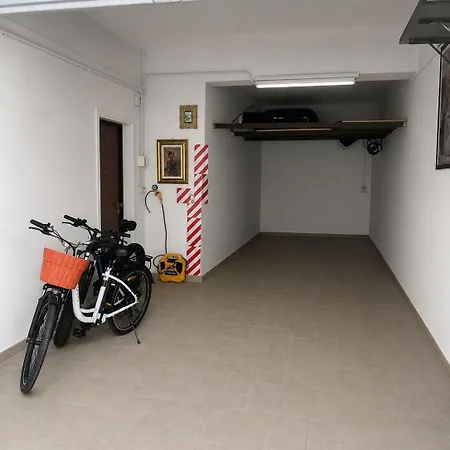 Апартаменты The Sea Flower Con Giardino E Garage Auto Incluso *